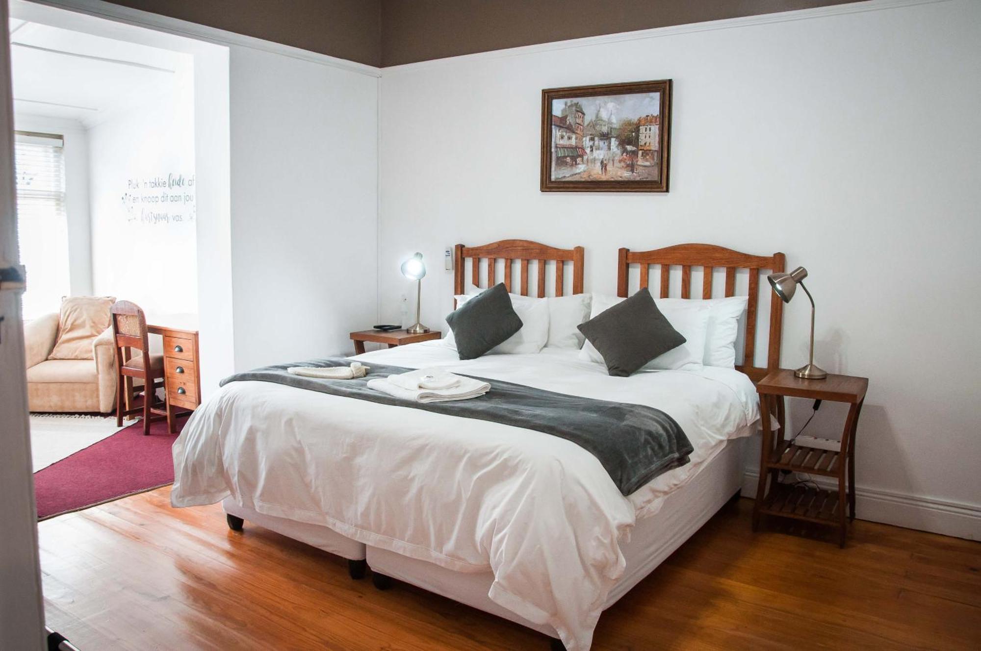 6 On Kloof Guest House Bredasdorp Ngoại thất bức ảnh